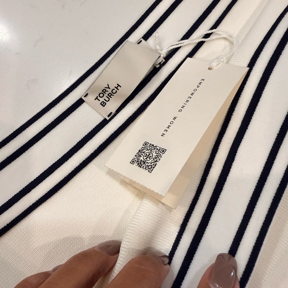 NWT – Tory Burch Box Pleat Tech Knit Tennis Skirt – Size X-Large - Picture 7 of 14